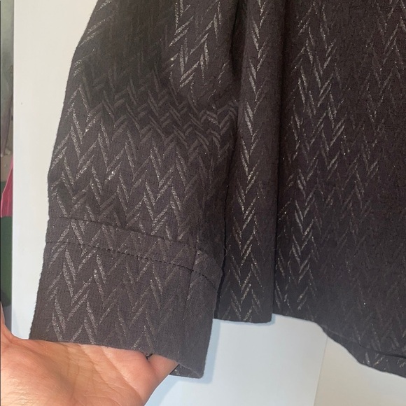 Coldwater Creek Black and Silver Quilted Blazer - Picture 4 of 6